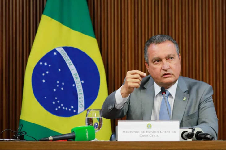 Deputados pedem demissão de Rui Costa por fala sobre Brasília
