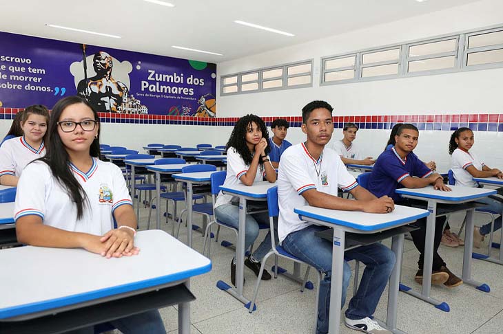 Novo Ensino Médio mobiliza debate no setor educacional baiano