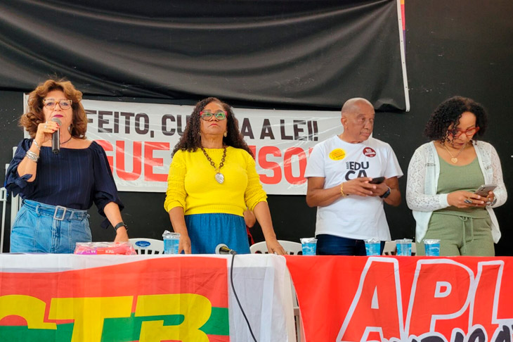 Trabalhadores da Educação de Salvador completam 70 ...