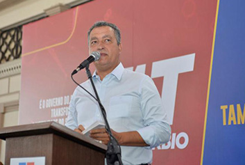 Rui apresenta proposta de aumento da idade mínima para professor da rede estadual se aposentar
