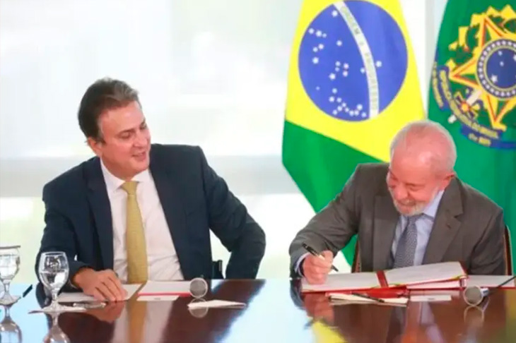 “Pressão do movimento sindical garantiu aumento acima ...